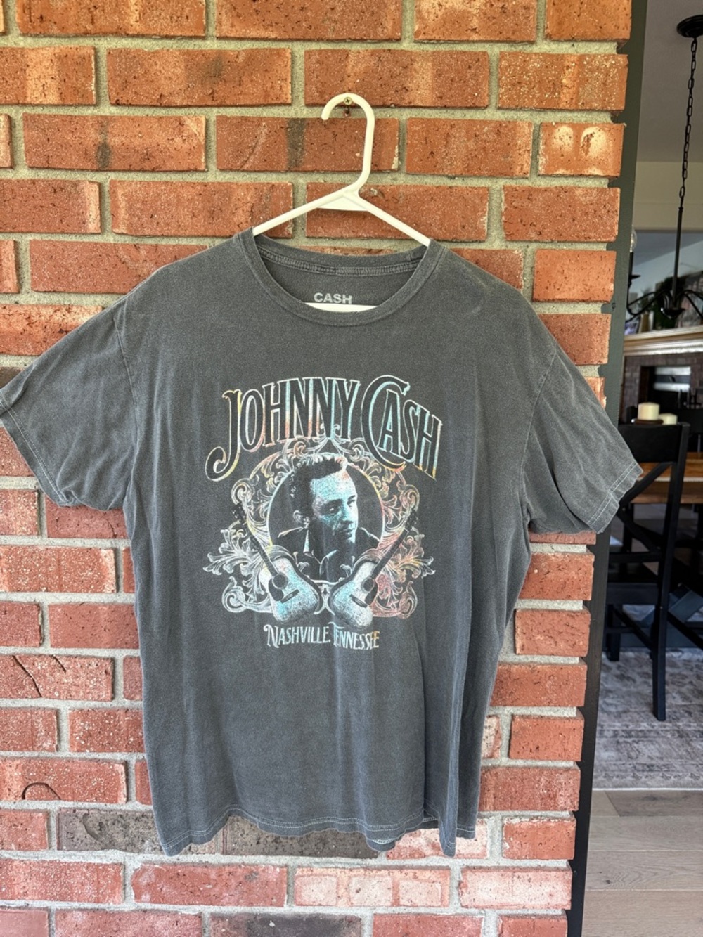 Graphic Tee - Gray Vintage-Style Johnny Cash Tee